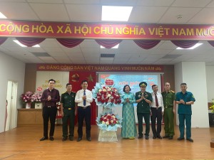 Phường Bạch Đằng gặp mặt kỷ niệm 50 năm giải phóng miền Nam, thống nhất đất nước